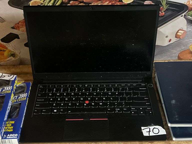 LENOVO THINKPAD E14 LAPTOP CORE i5 10TH GEN POWERS ON WITH RAM BUT NO MEMORY
