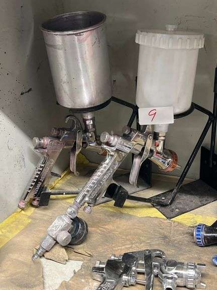 Anest Iwata LPH-400 LPH400 High Performance Gravity Fed HVLP Spray Gun Professional Paint Auto