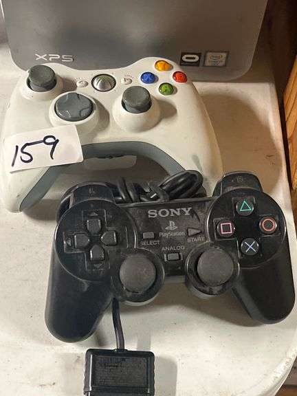 GAMING CONTROLLERS INCLUDING SONY PLAYSTATION 2 AND XBOX 360 WIRELESS