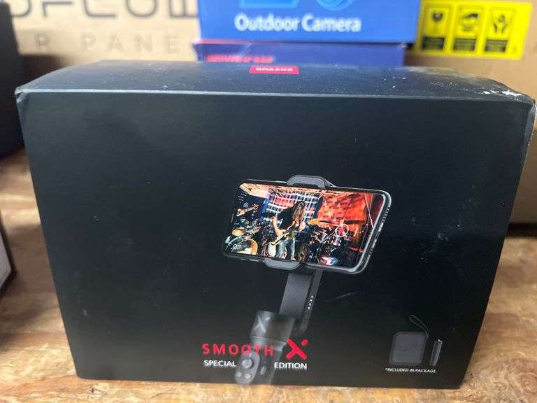 ZHIYUN SMOOTH X SPECIAL EDITION PHONE STABILIZER WITH TRAVEL CASE