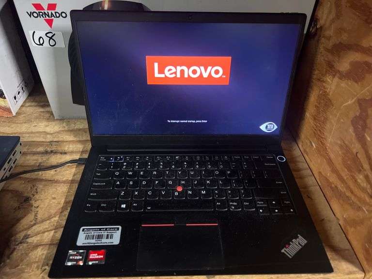 LENOVO THINKPAD E14 GEN 3 LAPTOP WITH AMD RYZEN 5000 SERIES 5 AND RADEON GRAPHICS POWERS ON WITH RAM BUT NO MEMORY