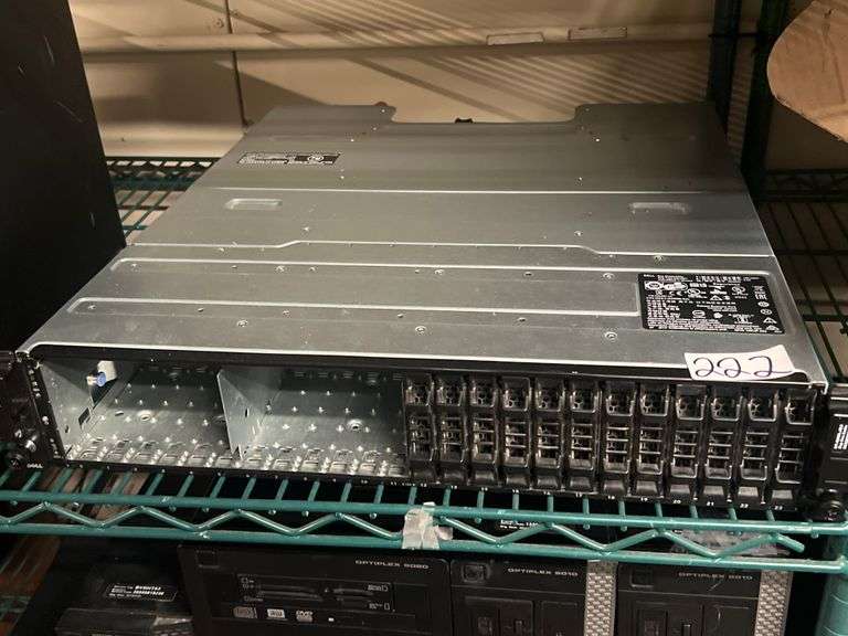 DELL E04J POWERVAULT MD3220i