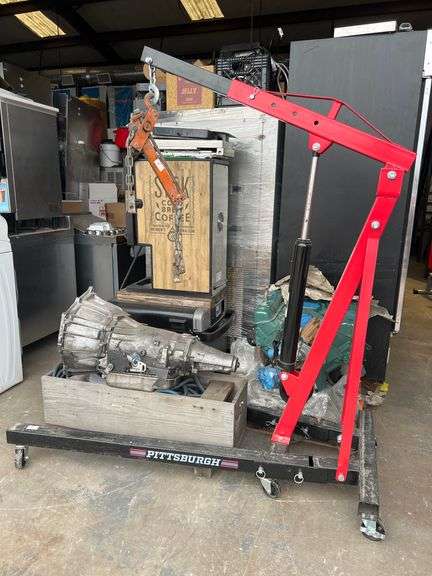 Pittsburgh 1 Ton Foldable Shop Crane with 3 Ton Long Ram