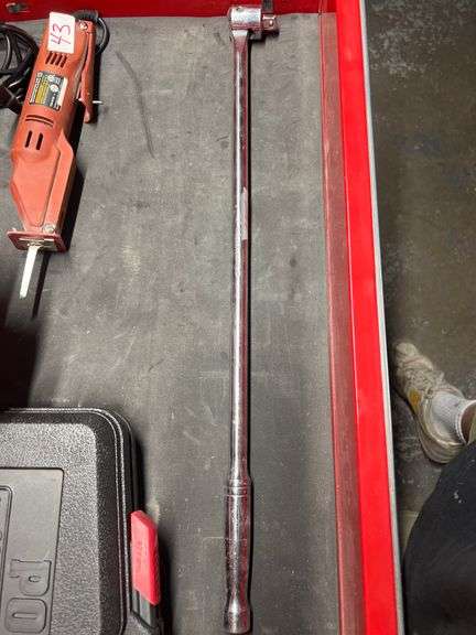 Breaker Bar
