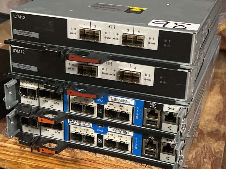 NETAPP CONTROLLER MODULES INCLUDING IOM12 111-02850+C4 ; & 111-03964+E3