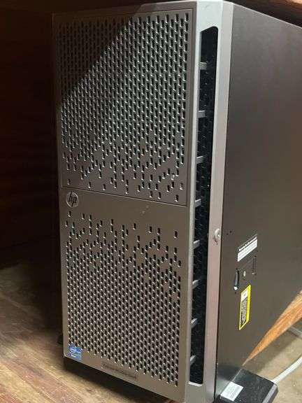 HP PROLIANT ML350e GEN8 TOWER SERVER WITH INTEL XEON