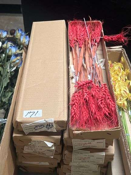 RED DYED DRIED WHEAT ARTIFICIAL GRASS STEMS 4216555 APROX 20"