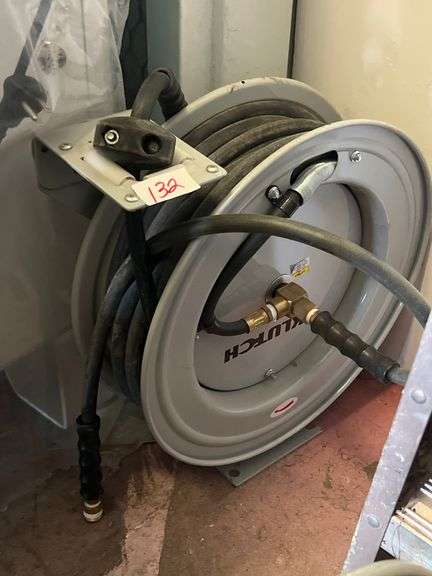 Klutch Wall Mountable Air Hose Reel with Hose