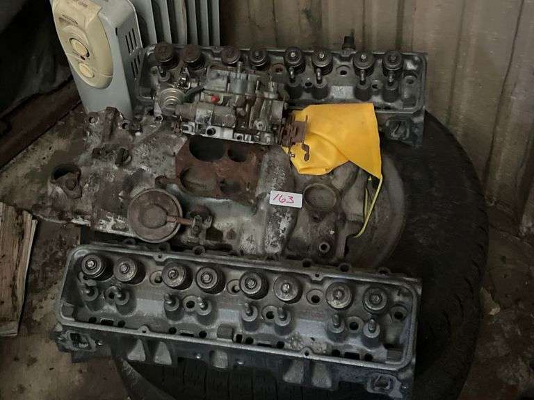 Engine Cylinder Heads Parts Block