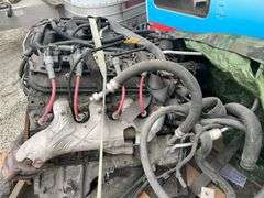 5.3 liter GM LS engine with wiring harness and ECU