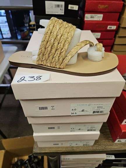 CHINESE LAUNDRY WOMEN'S RAYVAS STRAW WOVEN SANDALS 7931 RETAIL $59 EA. NEW IN BOX SIZES INCLUDE 6,9.5