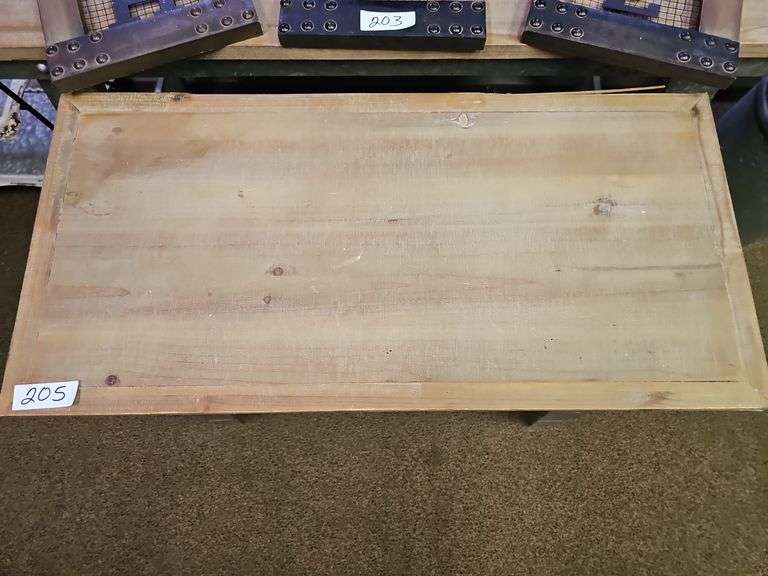 CONSOLE TABLE WITH SOLID WOOD TOP AND TIN METAL BASE APROX 32"x15.5"x30"