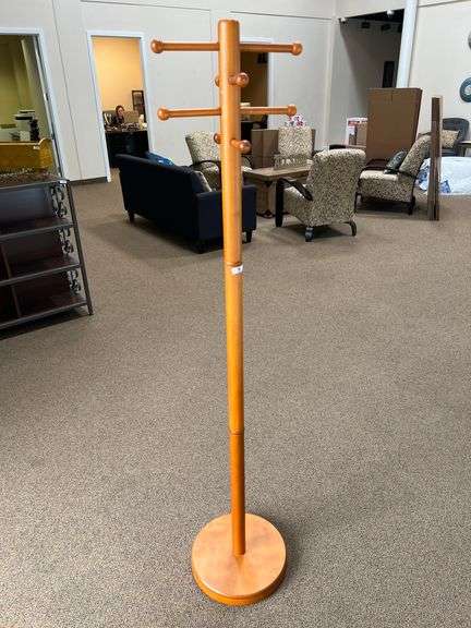 SOLID WOOD COAT HANGER WITH 8-HOOKS APROX 5.5'