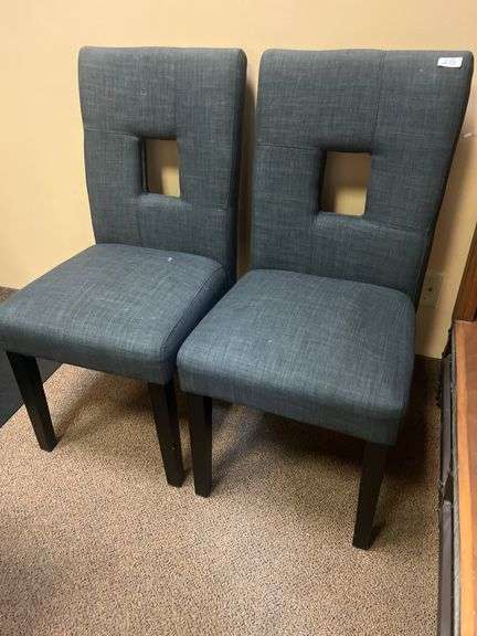 WOODEN UPHOLSTERED LOUNGE CHAIR APROX 3'H
