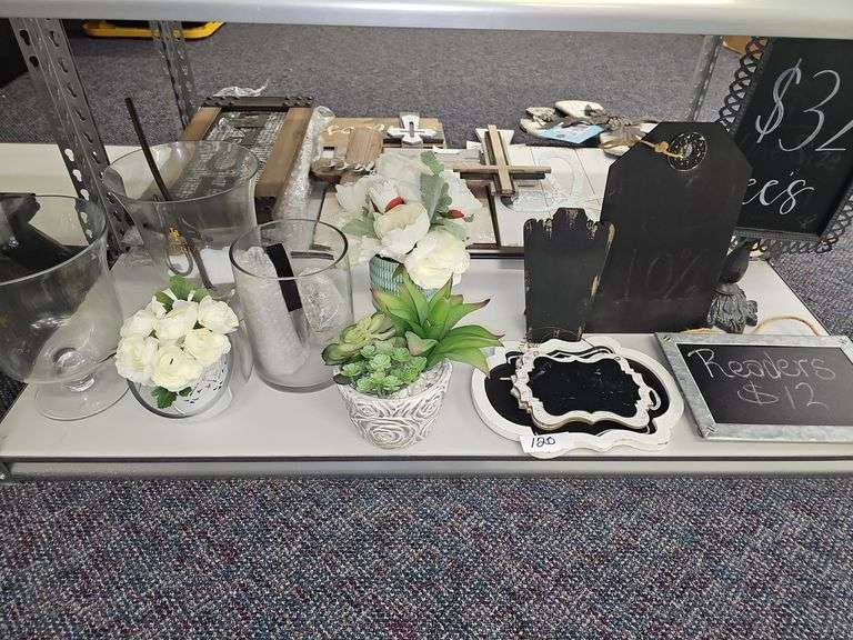 VARIETY OF DÉCOR INCLUDING VASES, FAUX PLANTERS, AND VARIOUS CHALKBOARD SIGNS