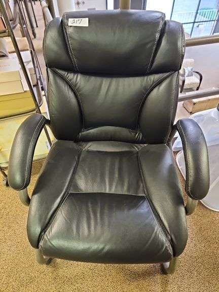 LEATHER STATIONARY OFFICE CHAIR
