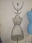 METAL GARMENT RACK WITH 8-HOOKS APROX 69"