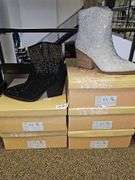 VERY G WOMEN'S COW GIRL BOOTIES IN MAYA, KADY PEARL RETAIL $99 EA. NEW IN BOX SIZES INCLUDE 6, 9.5, 10, 11