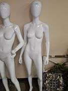 6' FEMALE FULL BODY MANNEQUIN W/O STAND