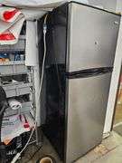 HAIER STAINLESS STEEL COMPACT REFRIGERATOR WITH FREEZER MODEL HA10TG21SS  59"x23"x25" IN GREAT WORKING CONDITION!!
