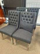 SAFIEA SINGLE PERSON UPHOLSTERED LOUNGE CHAIR WITH WOODEN LEGS APROX 3'H