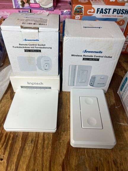 DEWENWILS WIRELESS ELECTRONICS INCLUDING HRLS21K1 WIRELESS REMOTE CONTROL OUTLET, DHRLS11B REMOTE CONTROL SOCKET ECT