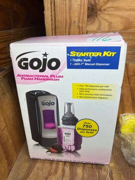 GOJO ANTIBACTERIAL PLUM FOAM HANDWASH STARTER KIT WITH ADX-7 DISPENSER AND 700mL REFILL