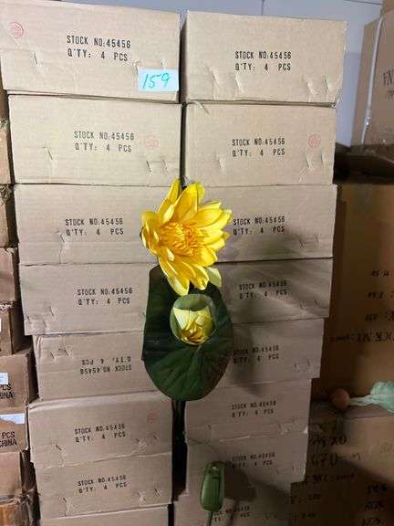AMERICAN BEST ARTIFICIAL SILK FLOWER 31" 45456 YELLOW COLOR ALL NEW IN CASE.. SOLD PER 4-PACK