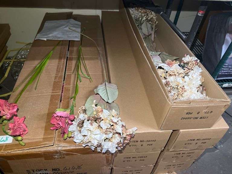 AMERICAN BEST ARTIFICIAL SILK FLOWERS INCLUDING 28" MAUVE 41476 144PCS ; AND IRIDESCENT GOLD/WHITE 32" 38982 56-PCS ALL NEW IN CASE.. SOLD PER CASE