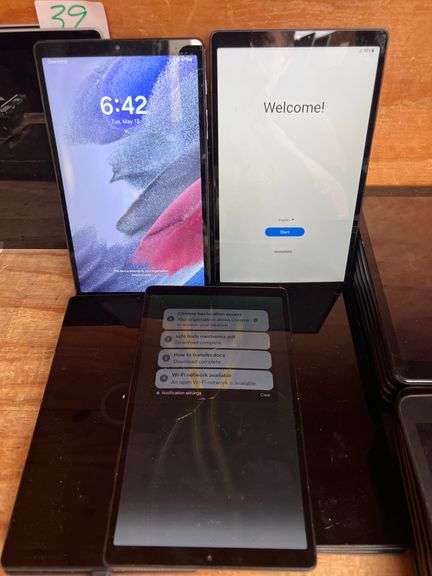 SAMSUNG TOUCHSCREEN TABLET SM-T227U MANY TESTED AND POWER ON, CAN BE RESET