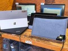 MICROSOFT 1807 128GB LARGE TABLET