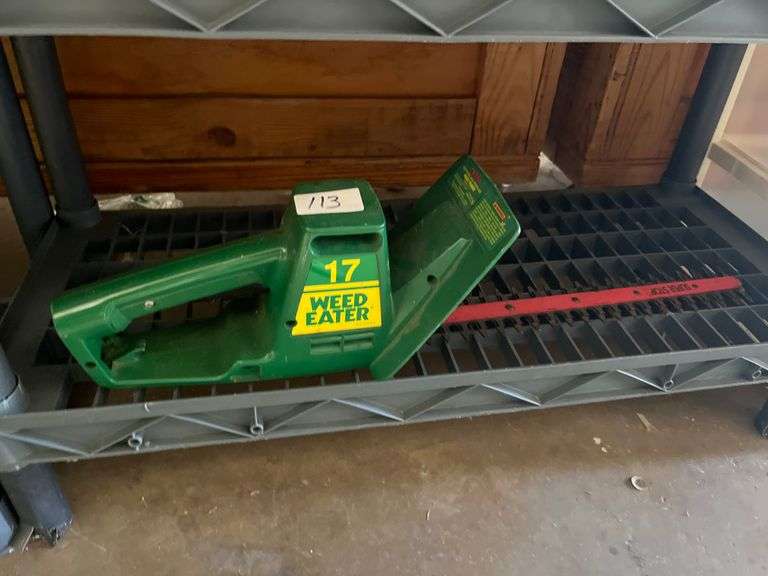 Weed Eater brand electric hedge trimmer, model HT17