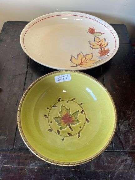 Glazed ceramic bowls