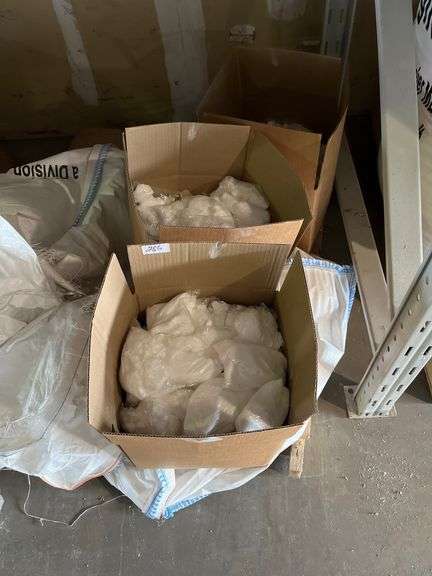 Super Sack bulk tote bag Giles epsom salt 18-2400 pharmaceutical grade. Retails $1800