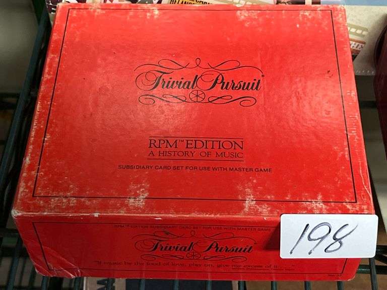 Vintage 1985 Trivial Pursuit RPM Edition: A History of Music subsidiary card set.