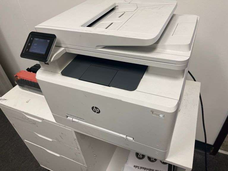 HP LaserJet Pro MFP printer includes a touchscreen display w/ HP 146 Toner Cartridge