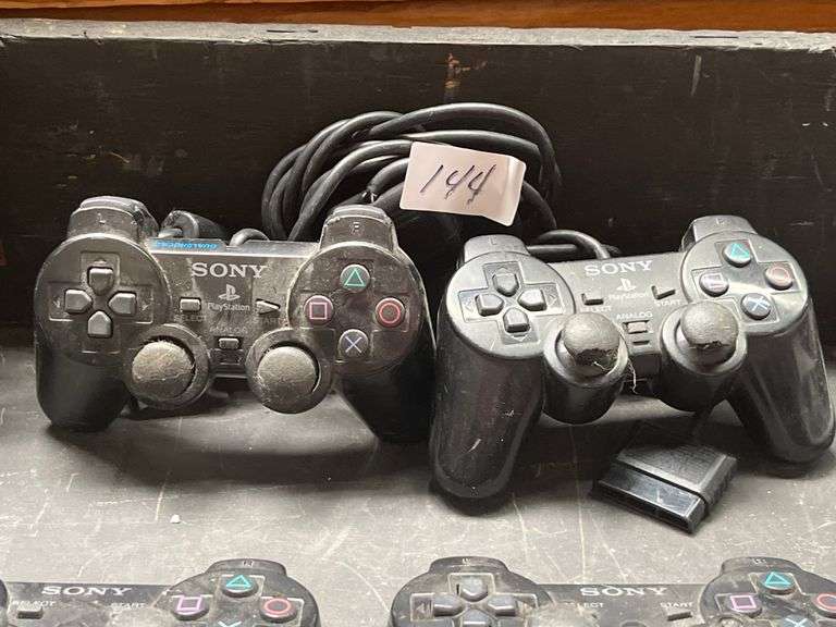 Sony PlayStation 2 DualShock 2 controllers