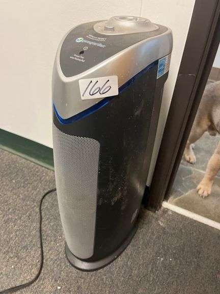 GermGuardian AC4825 3-in-1 air purifier features a True HEPA filter, a charcoal filter for odors, and a UV-C light sanitizer.