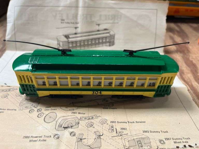 Bachmann HO Scale Brill Trolley, Philadelphia Rapid Transit #304.