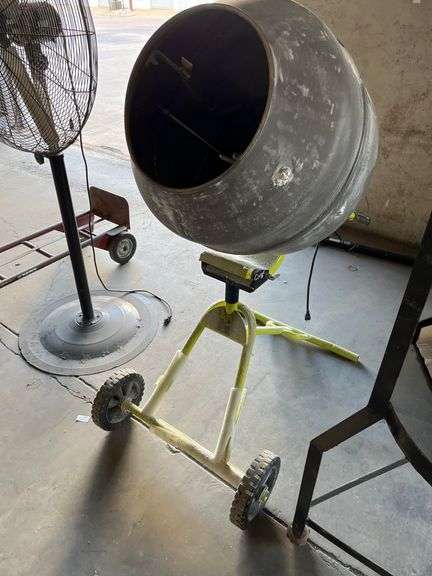RYOBI 5.0 cu. ft. Portable Corded Concrete Mixer (model RMX001