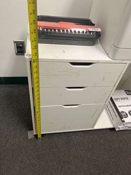 3-drawer file cabinet 31" x 16" x 24"
