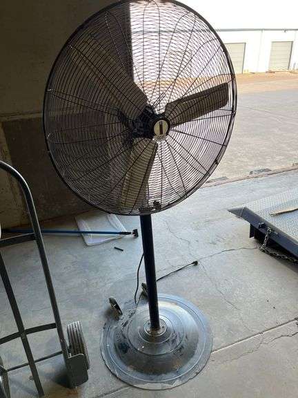 ATD Tools 30" Industrial Pedestal Fan (model 30330A)