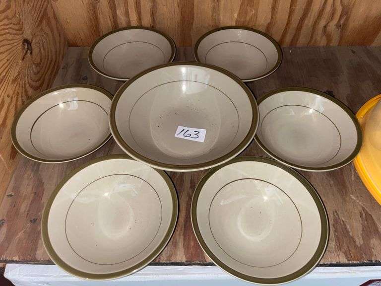 vintage Pfaltzgraff Village stoneware bowls