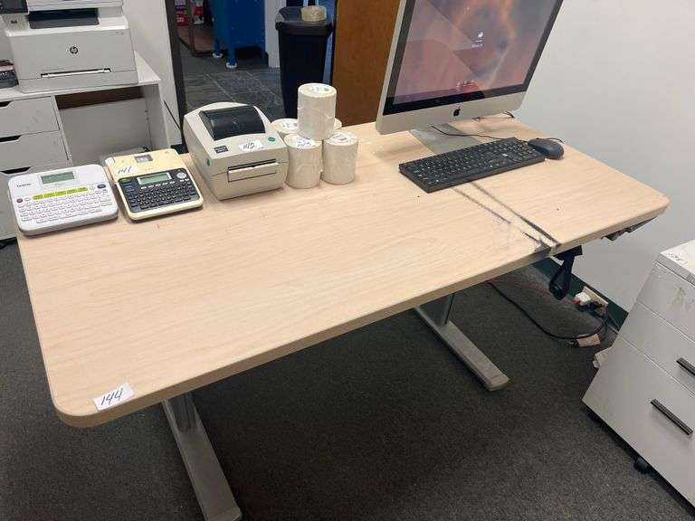 Electric height adjustable standing desk 58" x 29" x 34"