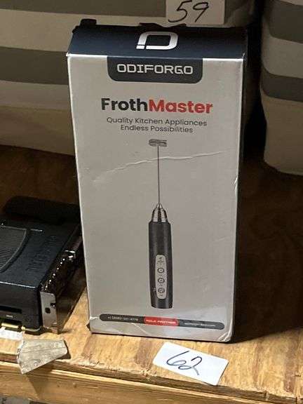 Odiforgo FrothMaster handheld milk frother.