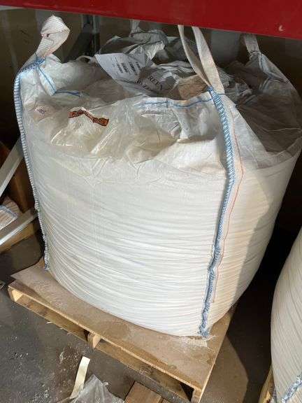 Super Sack bulk tote bag Giles epsom salt 18-2400 pharmaceutical grade. Retails $1800