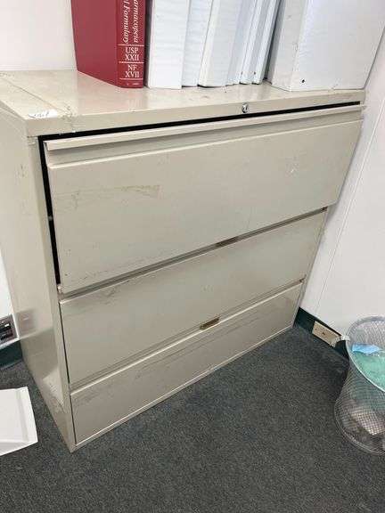 3 -drawer metal lateral file cabinet