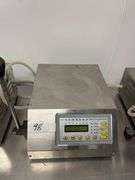 GFK-160 numerical control liquid filling machine, two operation modes: automatic or foot-pedal controlled, 2ml to 3500ml,