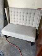 Tufted bench
