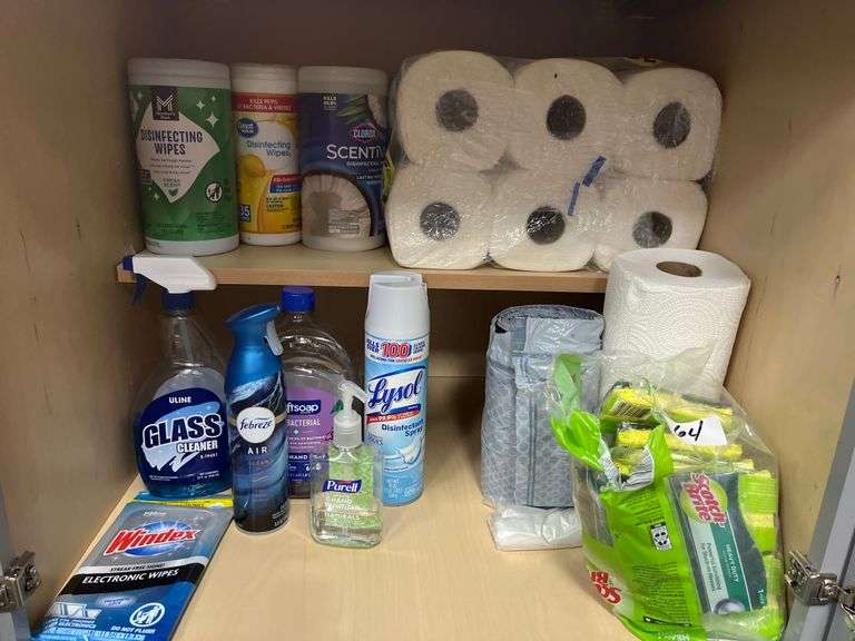 CABINET LOT INCLD.. SCOTCH BRITE HEAVY DUTY DISH SPONGES, GARBAGE BAGS, ULINE GLASS CLEANER, ETC.